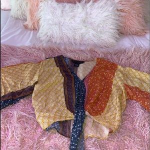 Loose shirt but also tie crop top!